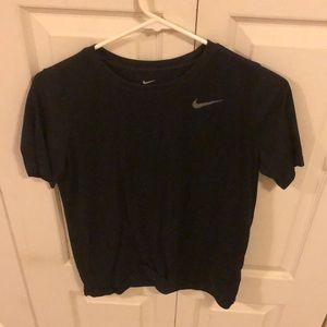 Boys XL black Nike Tee